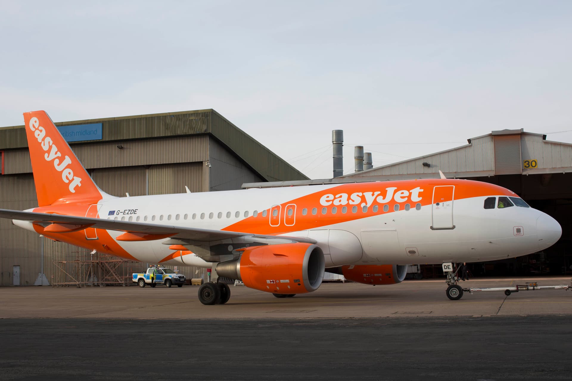 nouvelle-livree-pour-les-avions-deasyjet