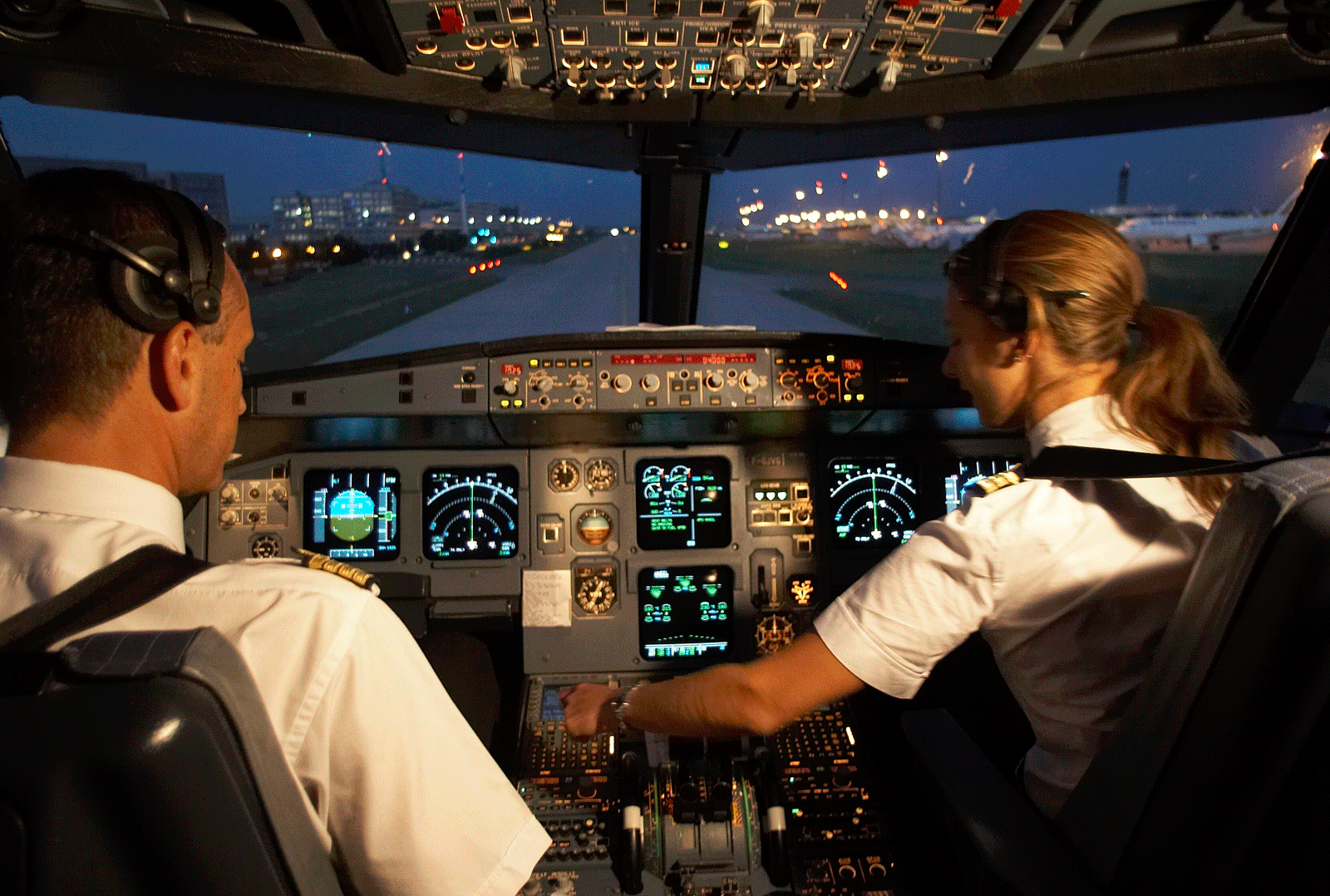 air-france-les-pilotes-sopposent-a-nouveau-a-leur-direction-et-parlent-de-greve