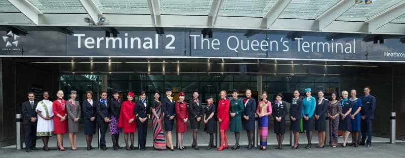 the-queens-terminal-dheathrow-couronne-lui-aussi
