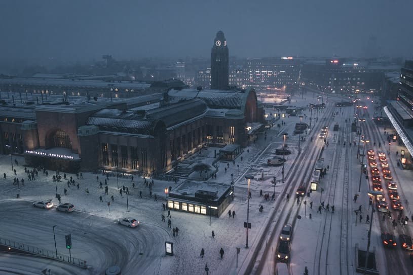 de-nombreux-vols-annules-en-finlande-avant-larrivee-dune-tempete