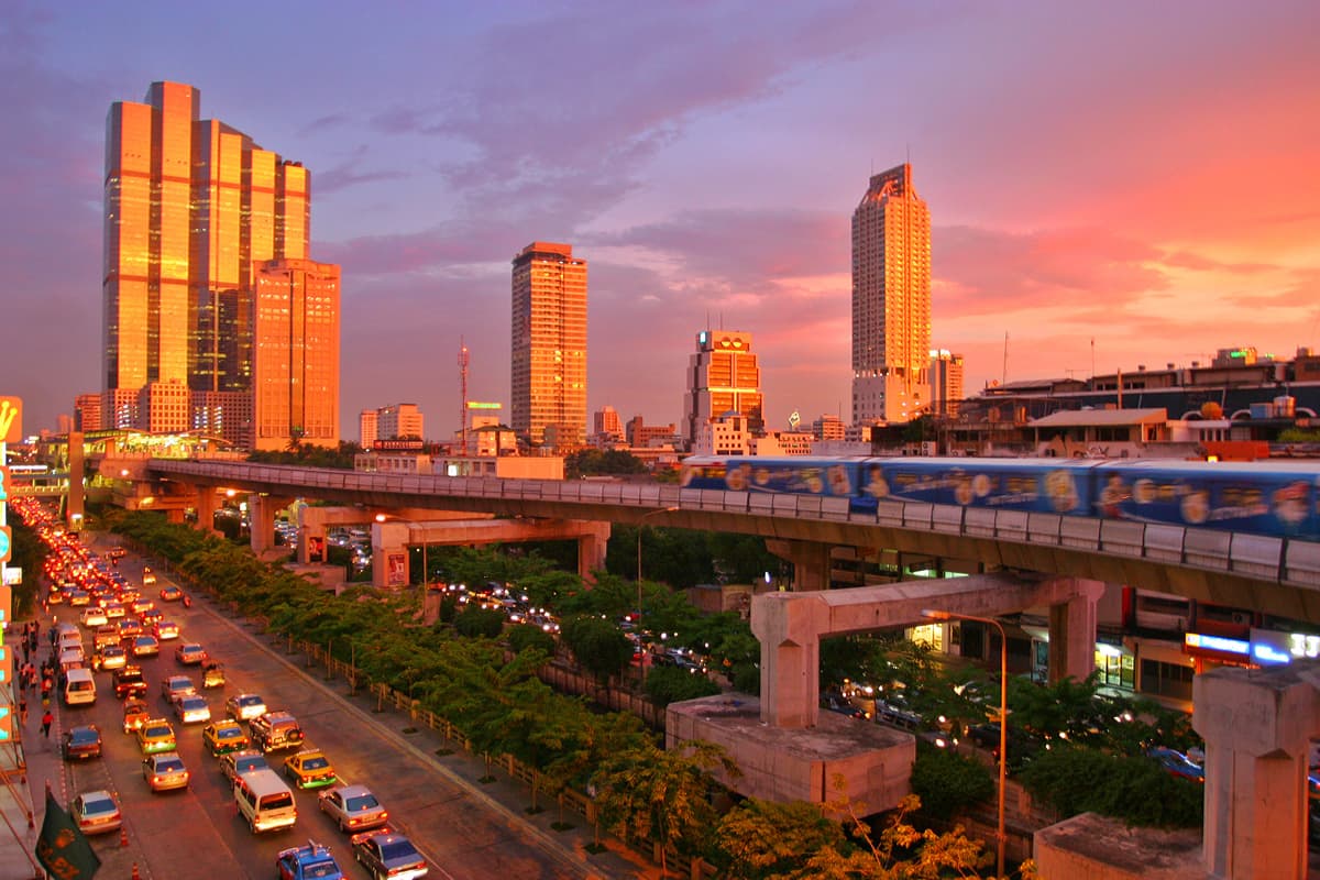 thailande-le-quai-dorsay-appelle-a-la-vigilance