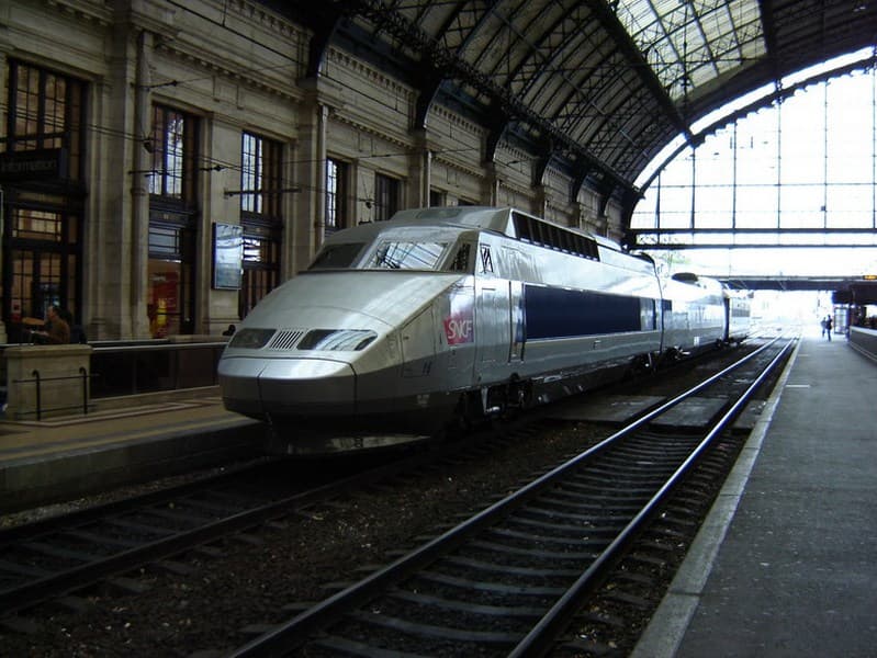 le-wifi-dans-les-tgv-les-voyageurs-daffaires-vont-devoir-patienter