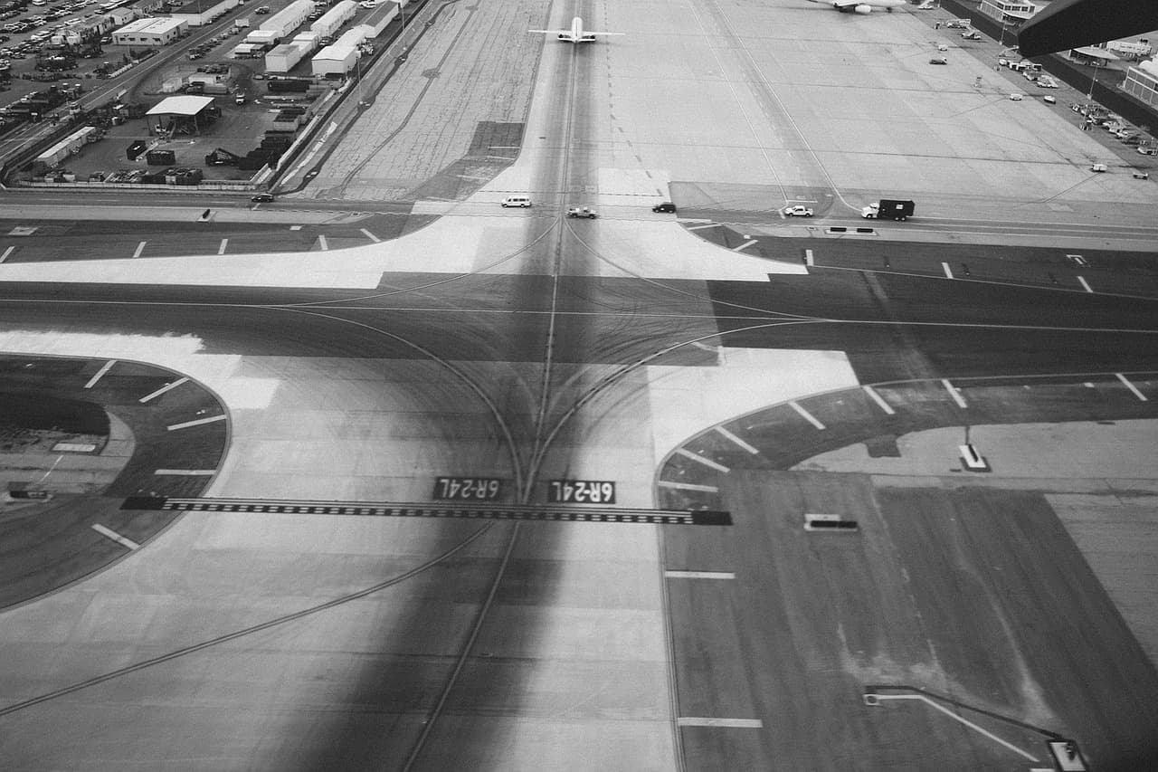 la-cgt-sinterroge-sur-les-retraits-de-badges-dacces-aux-aeroports