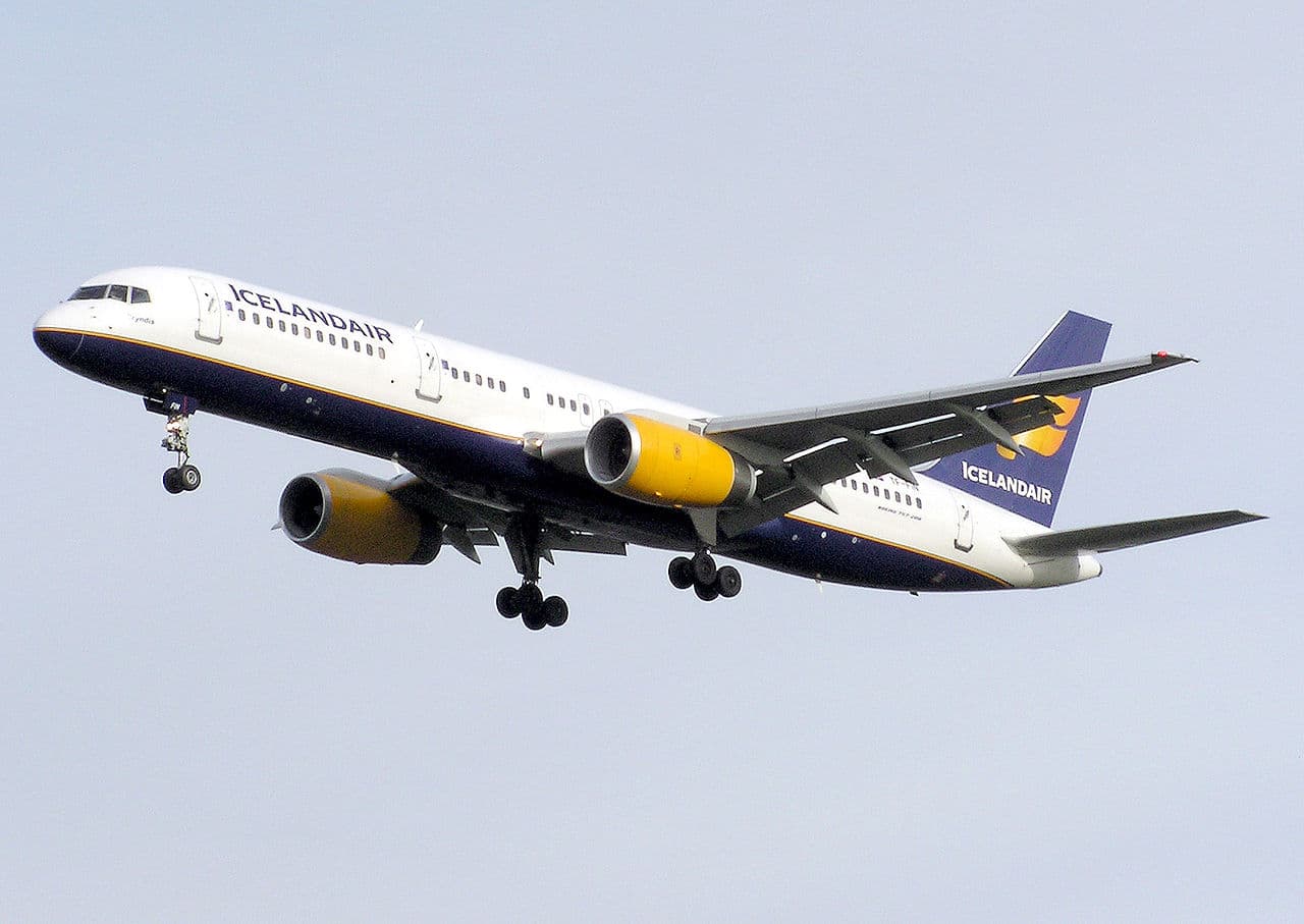 icelandair-decolle-dorly-et-de-roissy