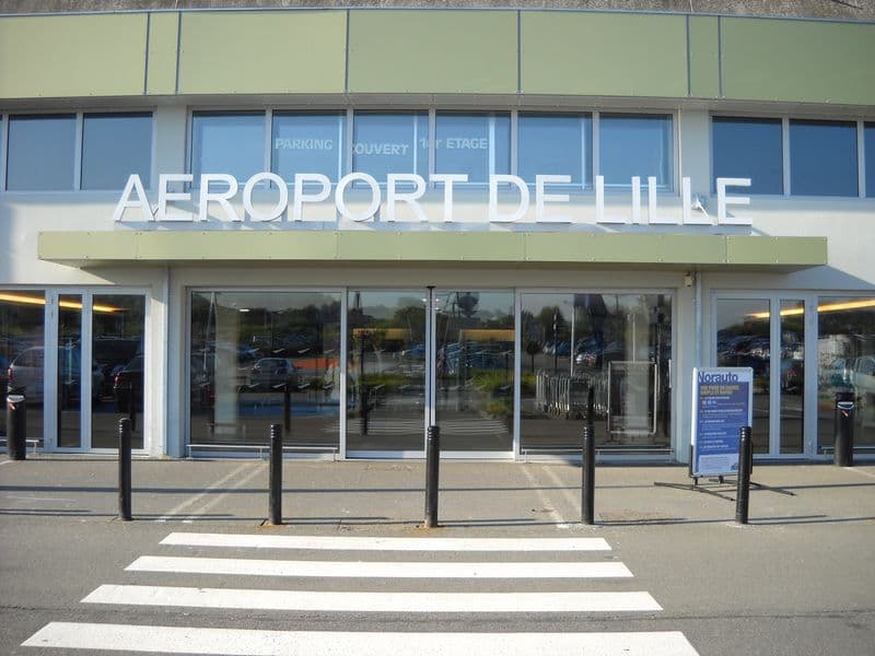 laeroport-de-lille-remercie-ses-passagers-en-video