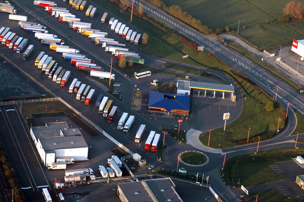 les-routiers-cfdt-menacent-aussi-de-bloquer-les-routes-avant-les-fetes