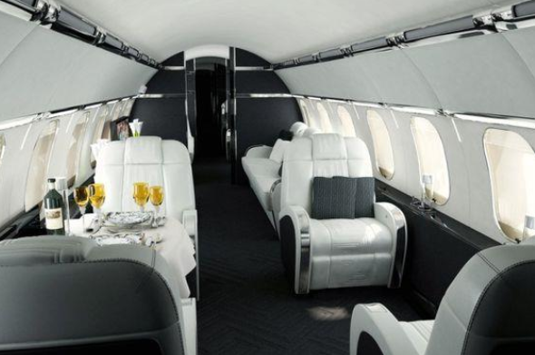 Les voyageurs d'affaires peuvent réserver un jet sur liligo.com