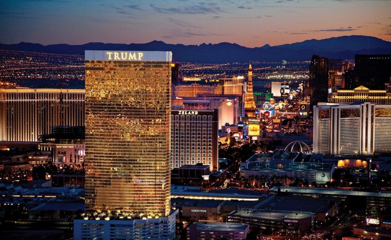 Les résa des hôtels Trump plongent comme le candidat dans les sondages
