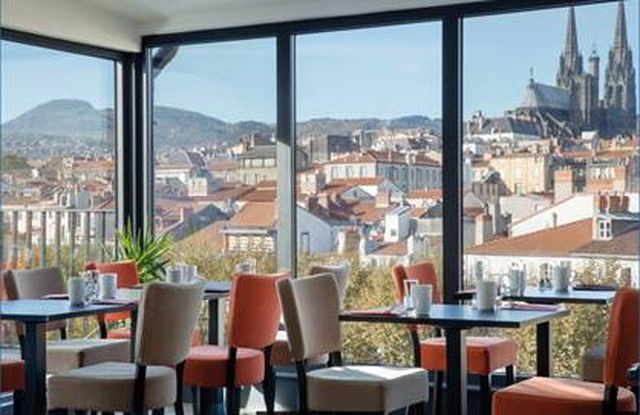 Un hôtel qui allie design et littérature a ouvert à Clermont-Ferrand