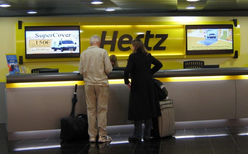Hertz connecte ses véhicules à l'heure avec Orange Business Services