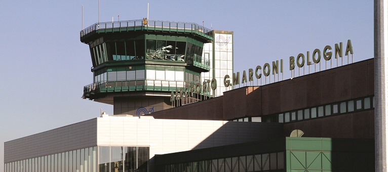 Des contrôles plus rapides à l'aéroport de Bologne