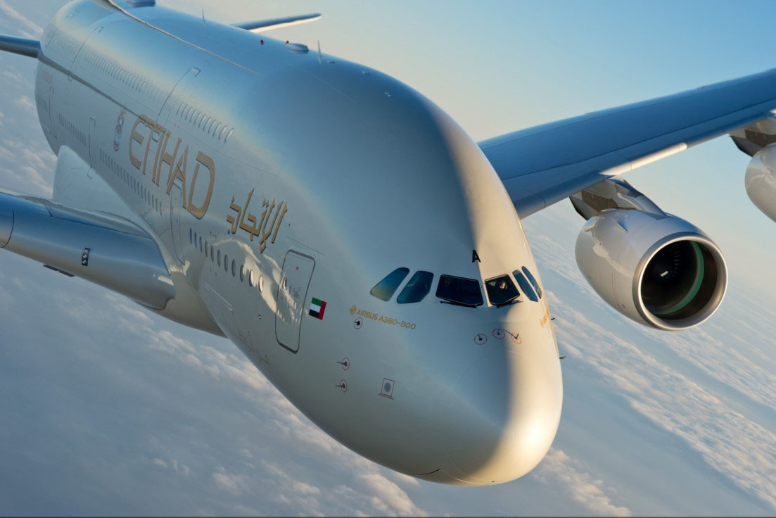 Etihad pose son A380 sur Paris pour l’été