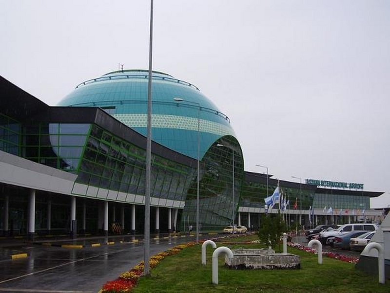 Kazakhstan : l'aéroport d'Astana prend le nom du président