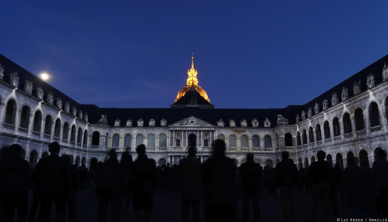 La nuit aux Invalides, l'histoire de Paris en son et lumière