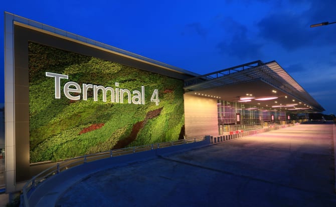 AirAsia Group et Vietnam Airlines vont atterrir au T4 de Changi, ce mardi