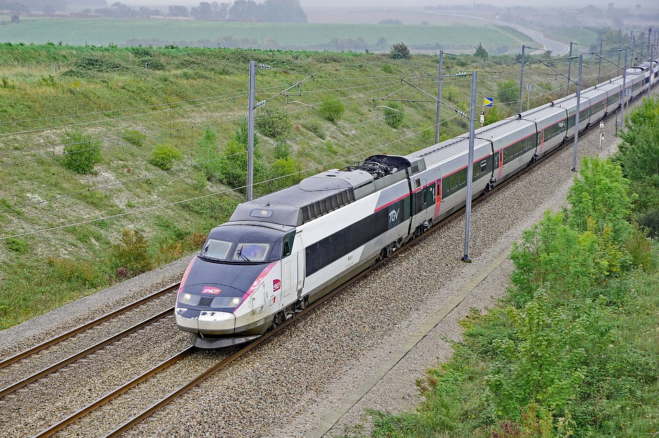 SNCF : acheter ses billets de train à son facteur?
