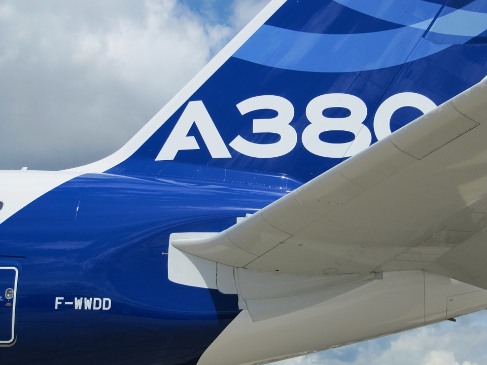 A380 d'Air France : 11 passagers portent plainte après la perte du moteur de l'appareil