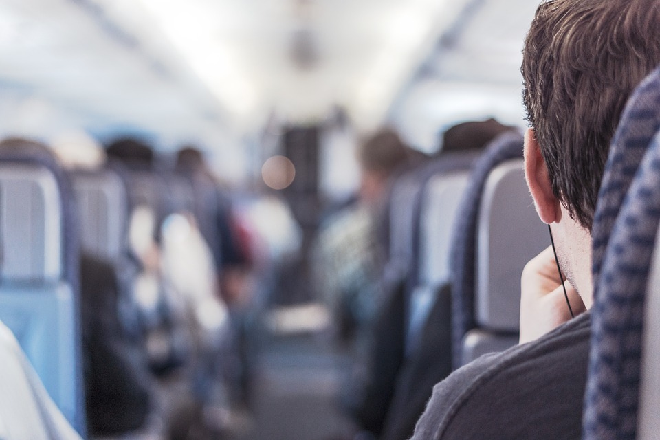 En Grande Bretagne, l’attribution des places assises dans les avions déclenche une enquête