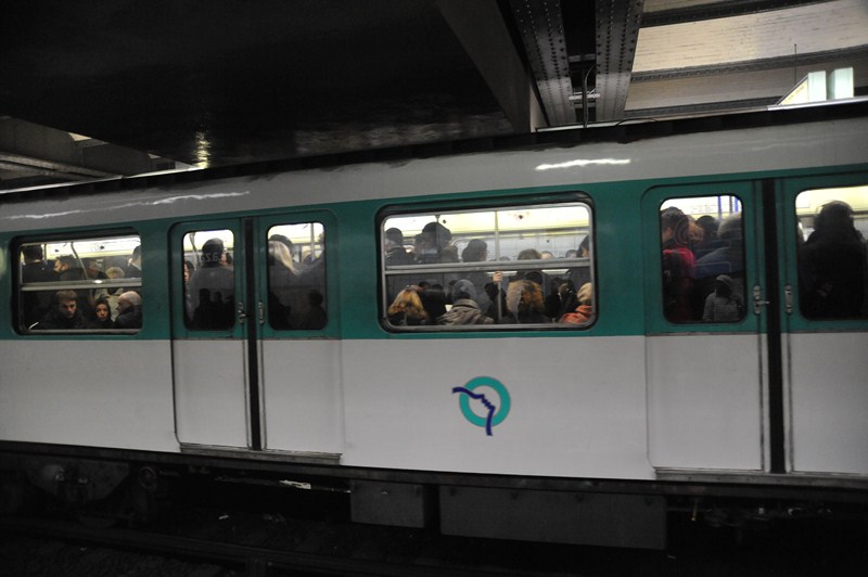 Le ticket de métro va disparaître avant 2021