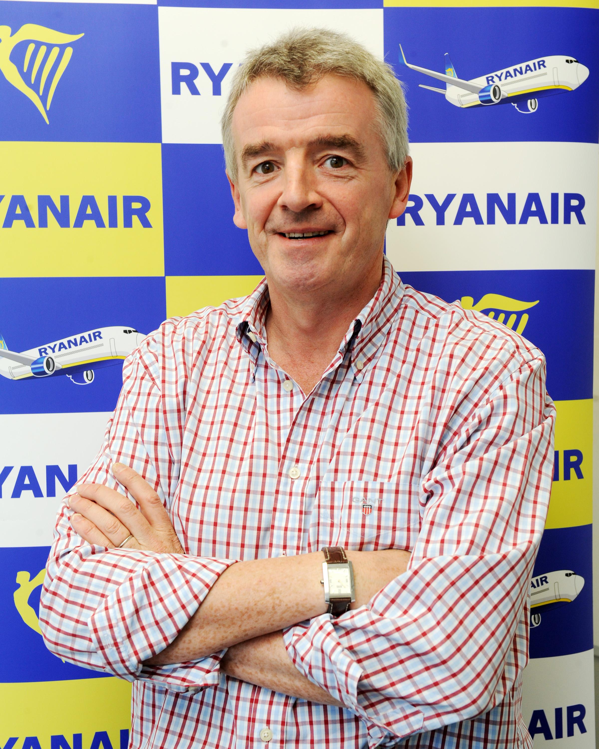 Michael O'Leary offre une tournée aux passagers de son vol