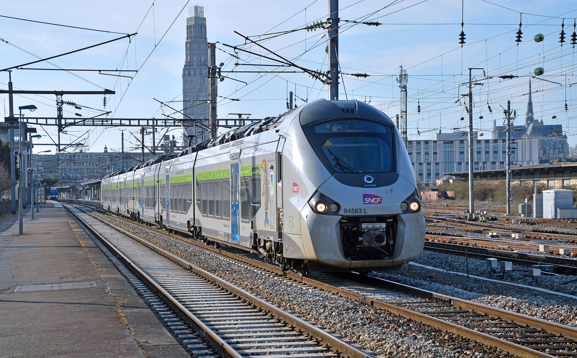 Grève SNCF: 1 TGV et 1 RER sur 2, 2 TER sur 5