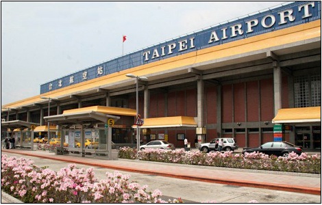 250 vols annulés à Taïwan avant l'arrivée du typhon Maria