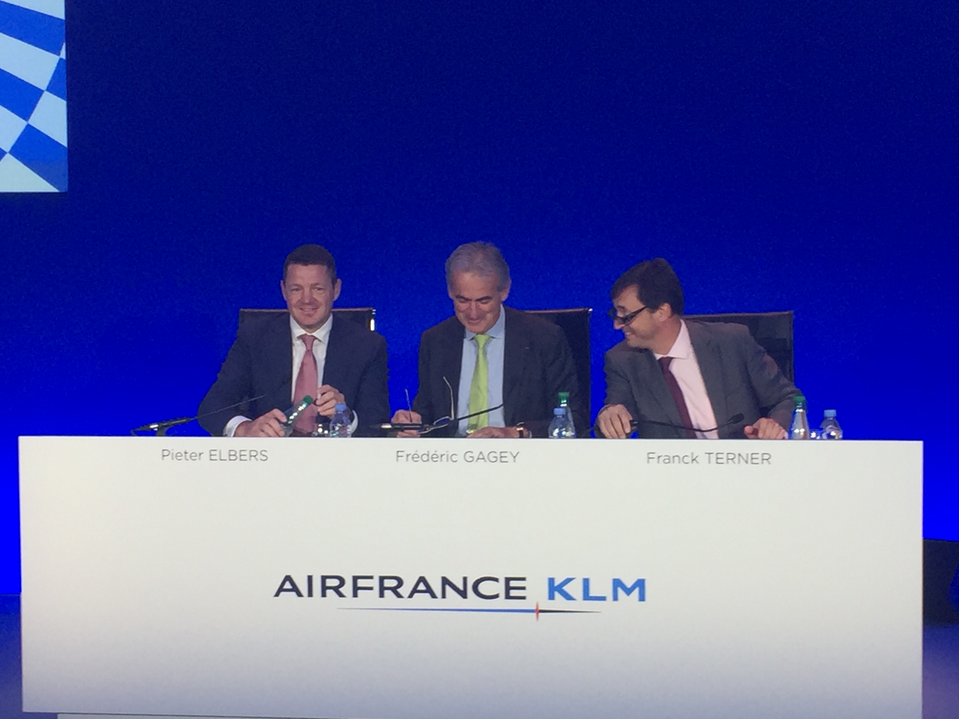 Air France-KLM dans le vert au 2eme trimestre malgré un fort impact des grèves