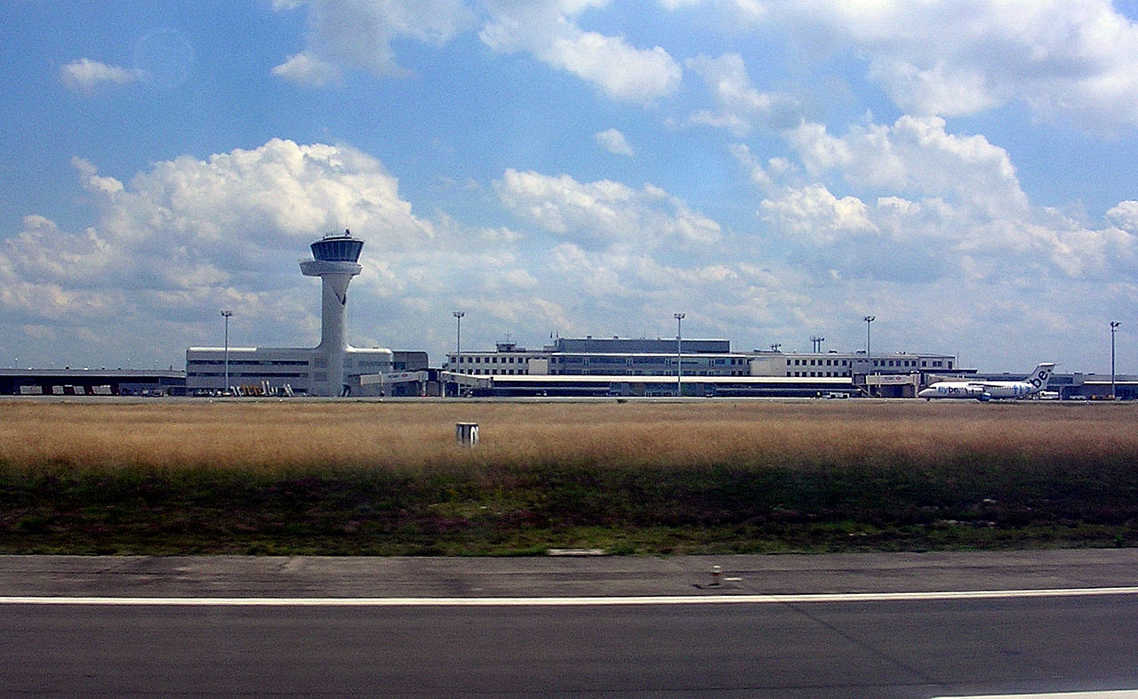 L'aéroport Bordeaux Merignac trop sale !