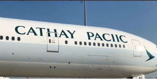 Un avion de Cathay Paci(f)ic mal orthographié