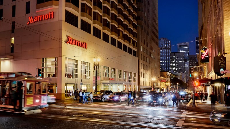 Les employés de Marriott font grève dans 8 villes des USA