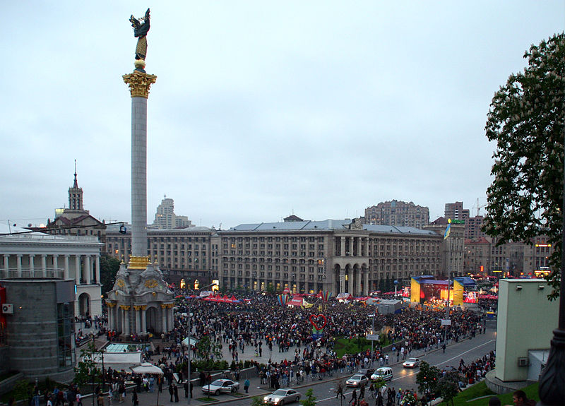 Loi martiale en Ukraine : le Quai d'Orsay appelle à la vigilance