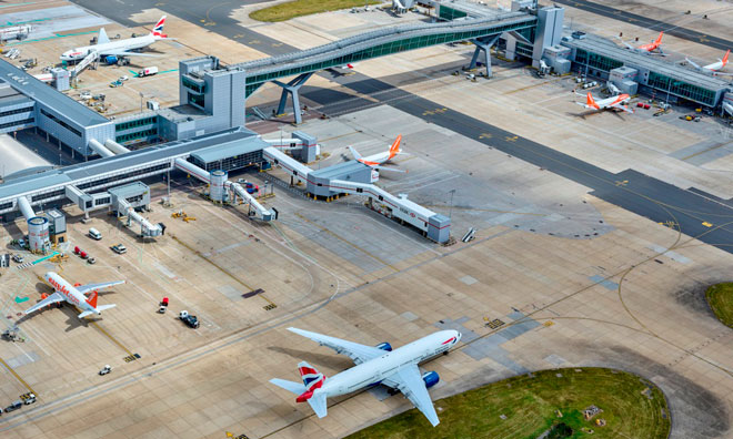 Trafic interrompu à Londres Gatwick après le survol de drones