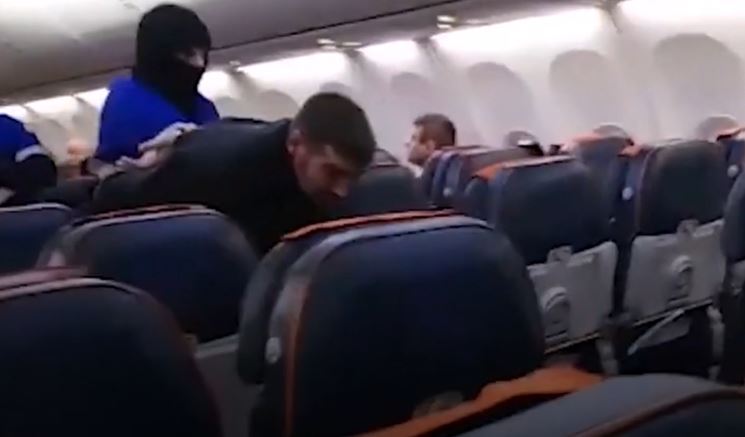 Détournement d'un avion d'Aeroflot: le pirate de l'air arrêté (+Vidéo)
