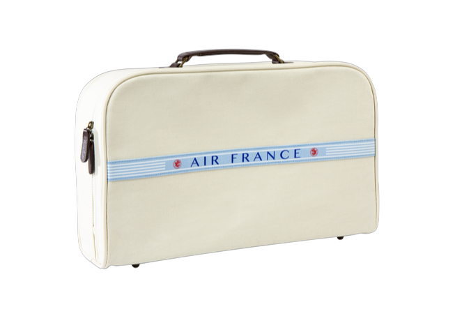 Air France Shopping réédite des valisettes iconiques