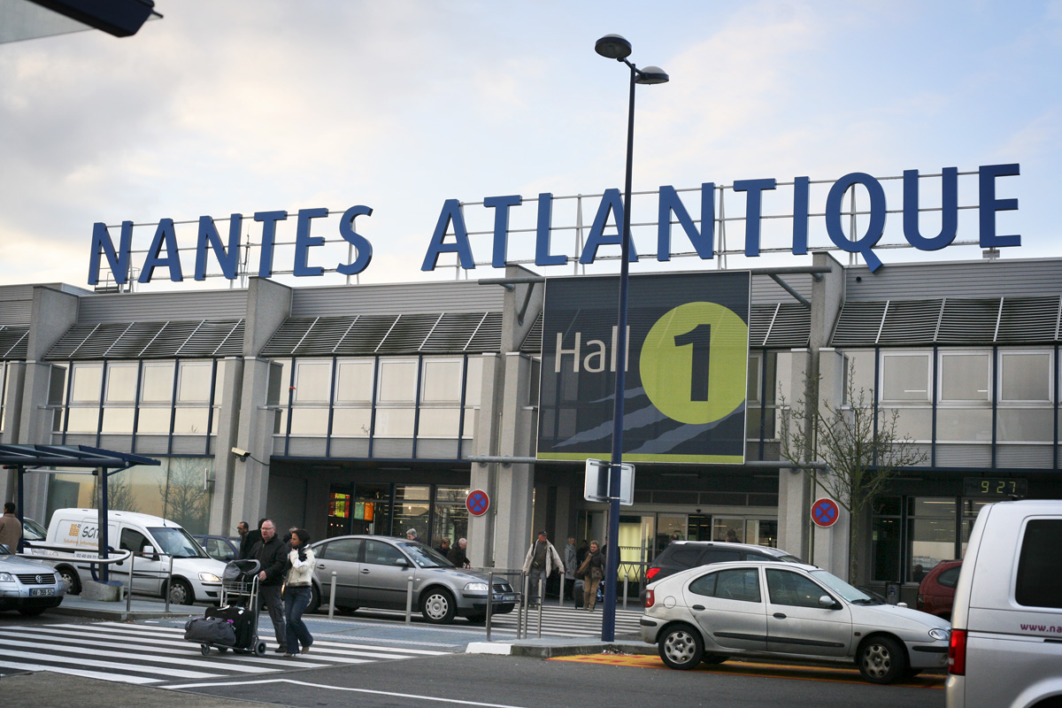 Réaménagement de l'aéroport de Nantes: la consultation repoussée à l'été prochain
