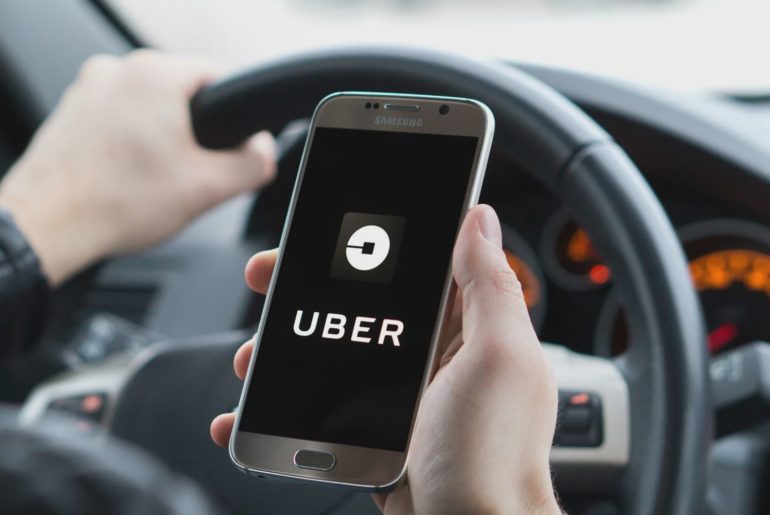 Uber: près d'un milliard de dollars de pertes au dernier trimestre 