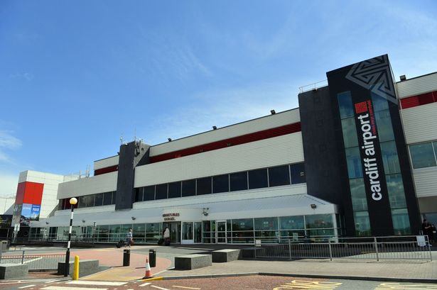 L'aéroport de Cardiff adopte des portes biométriques 
