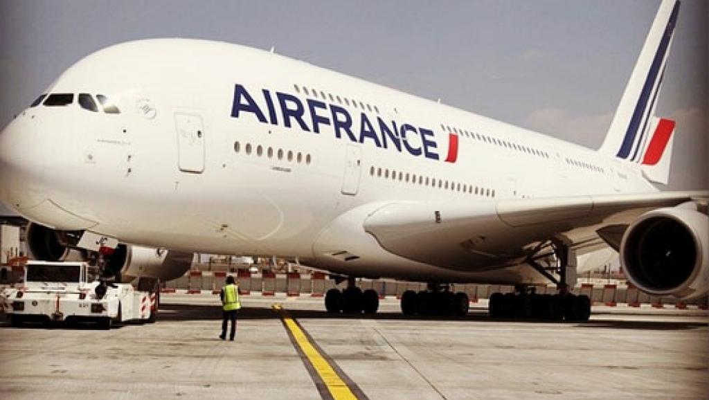 Air France va supprimer 210 millions d'objets en plastique