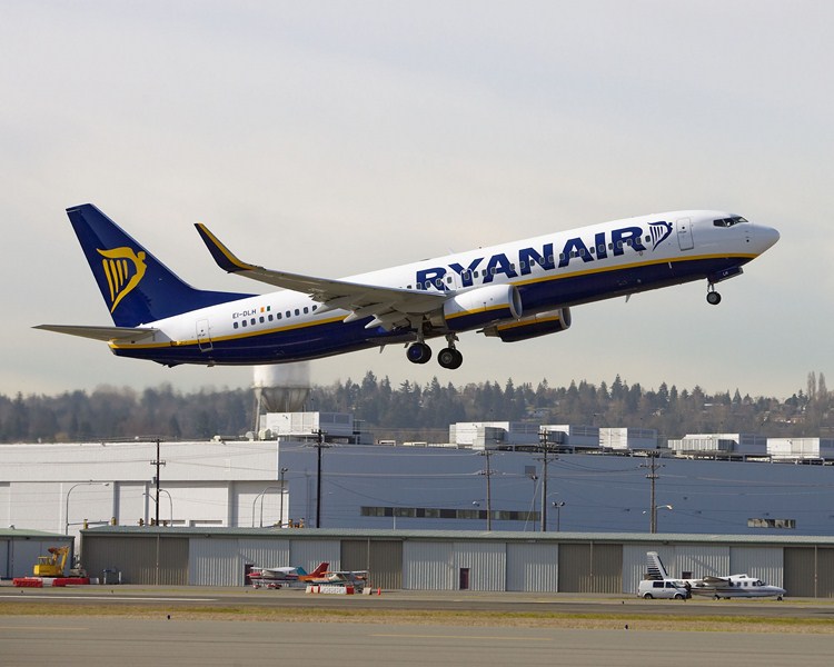 Ryanair se posera en Russie en mars