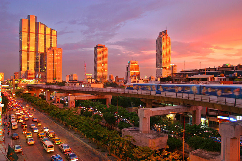 Bangkok : le Ministère français des Affaires étrangères met en garde les voyageurs d'affaires