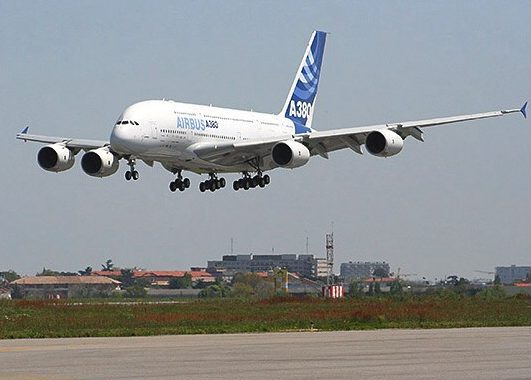 Airbus Group confirme les 5800 postes supprimés d'ici 2018