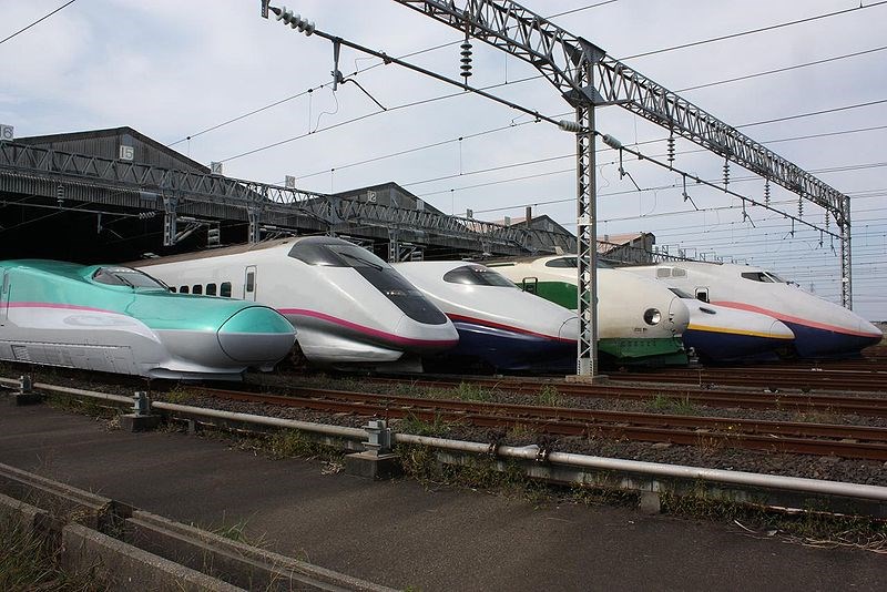 Japon : les passagers du TGV voyagent les pieds dans l’eau