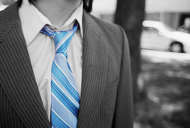 Inde : la cravate sera-t-elle obligatoire pour faire des affaires ?