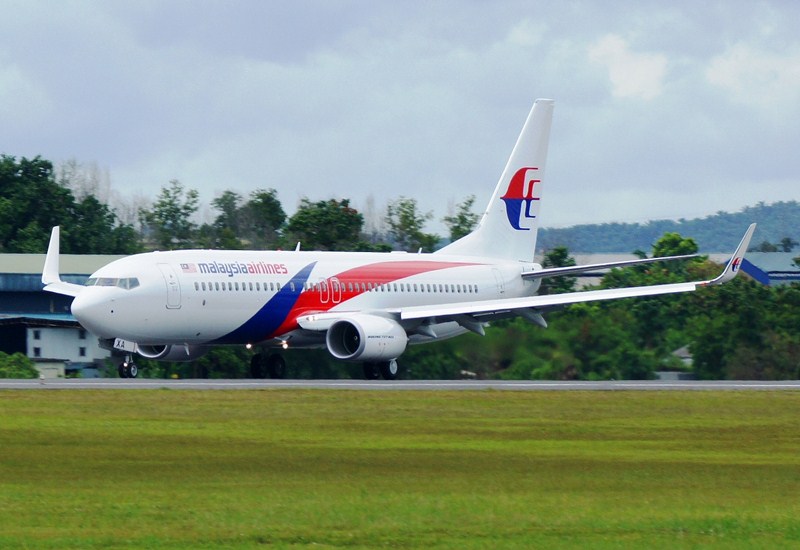 Un avion Malaysia Airlines atterrit d'urgence