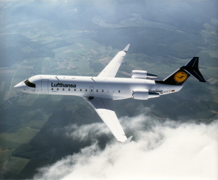 Un avion Lufthansa se trompe et atterrit sur une piste en construction