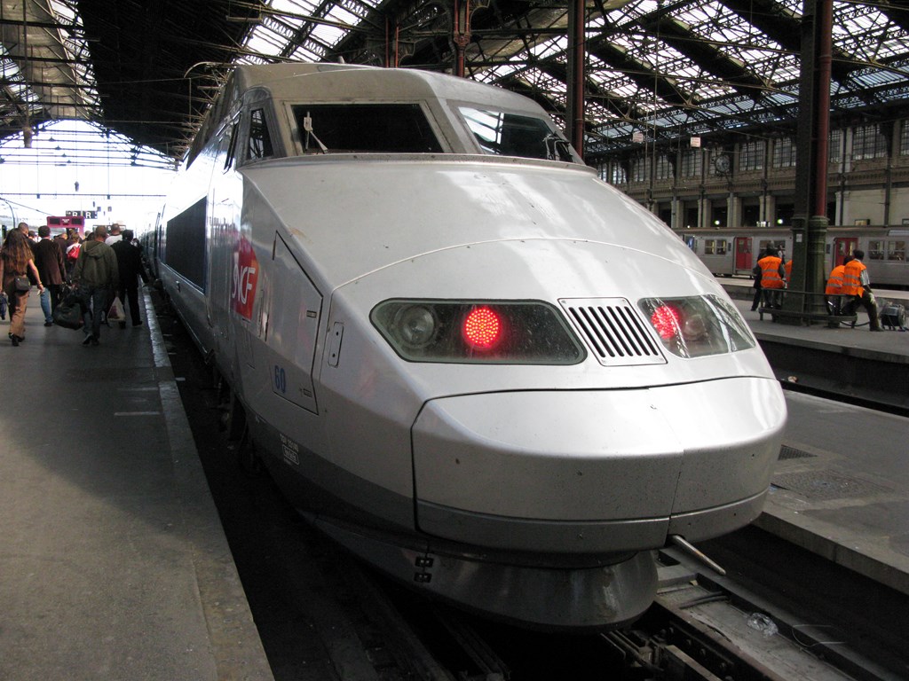 SNCF : le TGV participe-t-il à la réduction du CO2 ? (téléchargement)