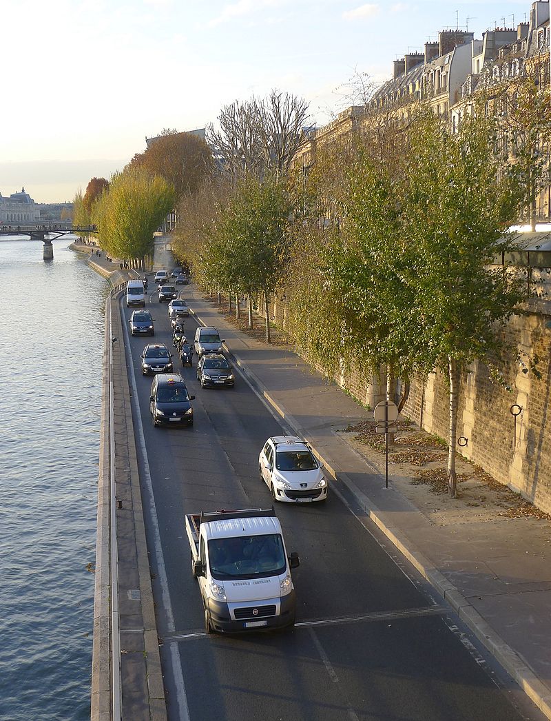 Paris étudie la fermeture des voies sur berge
