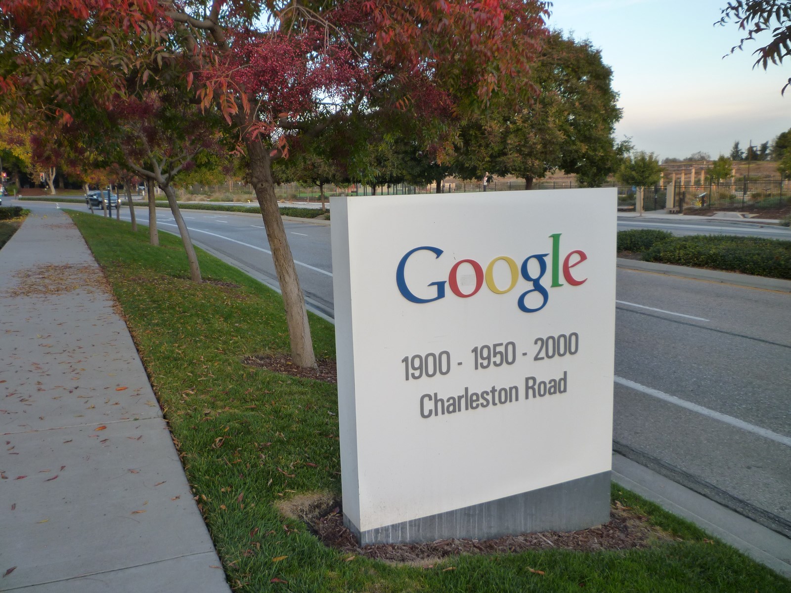 Google pique dans Gmail pour aider tous les voyageurs d'affaires