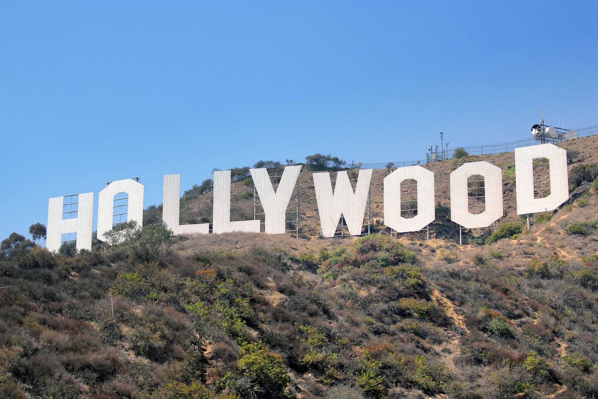 Hollywood veut s'attaquer aux pirates vidéo dans les avions