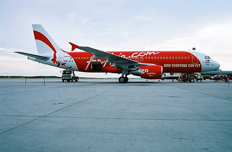AirAsia supprime sa surcharge carburant